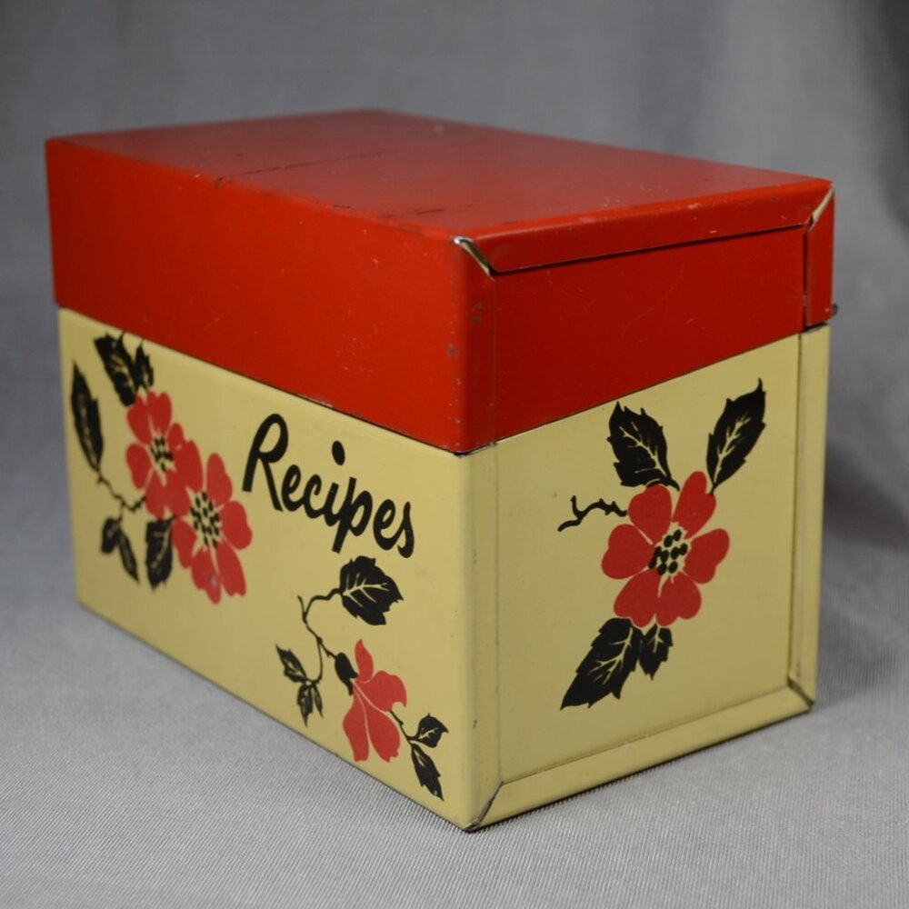 Hall Red Poppy - 1940s - Ohio Art - Metal Recipe Card Box.